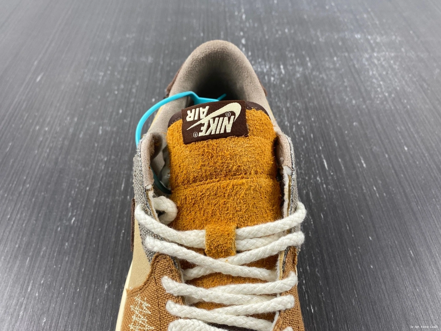 Low AIR DZ7292-200 JORDAN x Williamson 1 0410